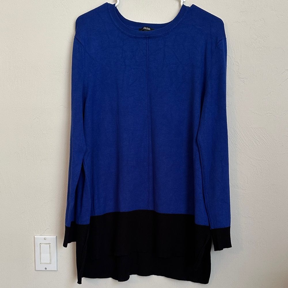 Slim Factor Blue and Black Colorblock Sweater Tunic Size M